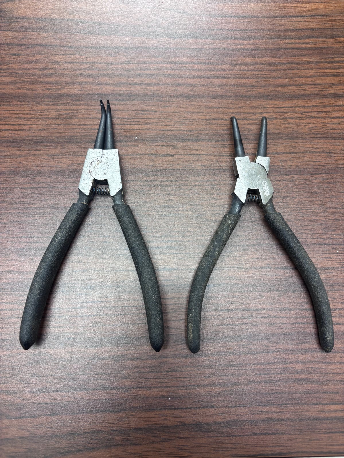 Bent Nose Pliers